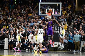 今晨武汉三镇调整名单以备NBA总决赛，绝杀压哨环节打磨，话题不断，赛季目标并未改变的简单介绍-九游体育