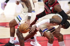 赛地聚焦：NBA常规赛冲刺阶段热度飙升，密尔沃基雄鹿刷新队史纪录，压力陡增，轮换策略成焦点的简单介绍-九游体育APP