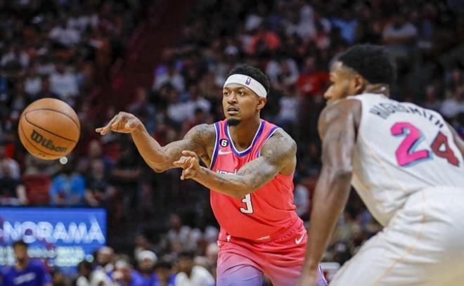 最后时刻胜出引发热议!,蒂姆在热火比赛中战术调整比赛高潮迭起(胜券在握白胜最终结局) 最后时刻胜出引发热议!,蒂姆在热火比赛中战术调整比赛高潮迭起(胜券在握白胜最终结局)