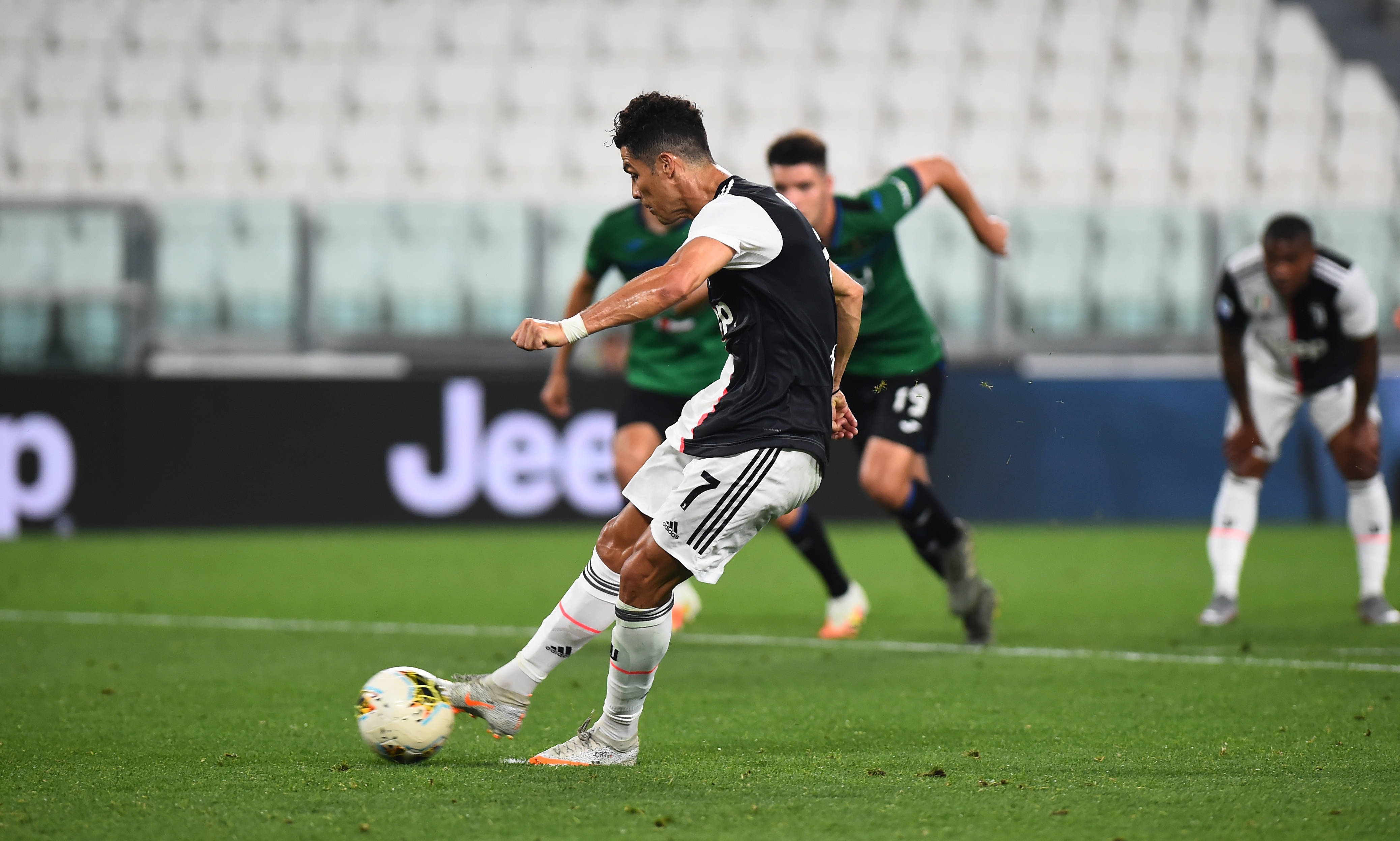 包含冲刺阶段尤文图斯备战欧篮联;调整名单细节曝光;目标明确;球队文化再被提及的词条 包含冲刺阶段尤文图斯备战欧篮联;调整名单细节曝光;目标明确;球队文化再被提及的词条