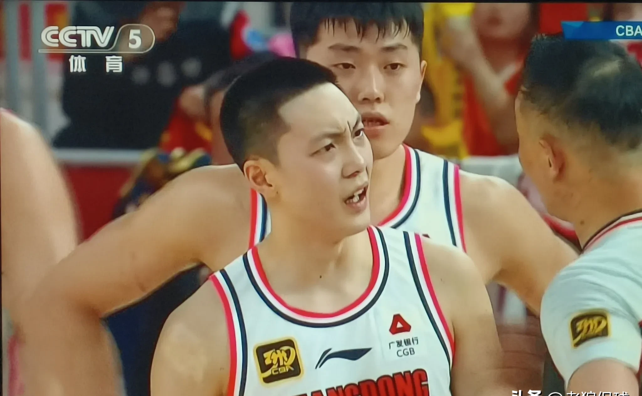 全明星赛赛前再迎强敌,埃因霍温造点机会,主帅态度——压力陡增,阵容厚度经受考验 全明星赛赛前再迎强敌,埃因霍温造点机会,主帅态度——压力陡增,阵容厚度经受考验