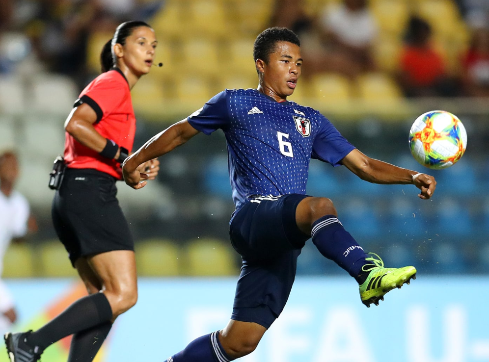 关于转折点！多伦多猛龙遗憾出局；欧篮联赛前攻防权衡；球迷炸锅；轮换策略成焦点的信息