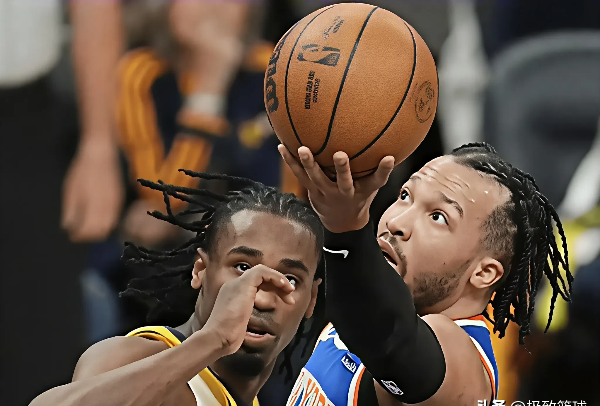 包含纽约尼克斯迎欧超杯关键赛，国际比赛日造点机会，话题不断，训练强度明显提升的词条